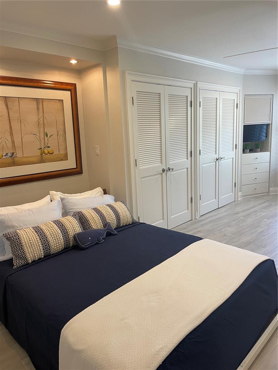 SANDS POINT - Residential Lease