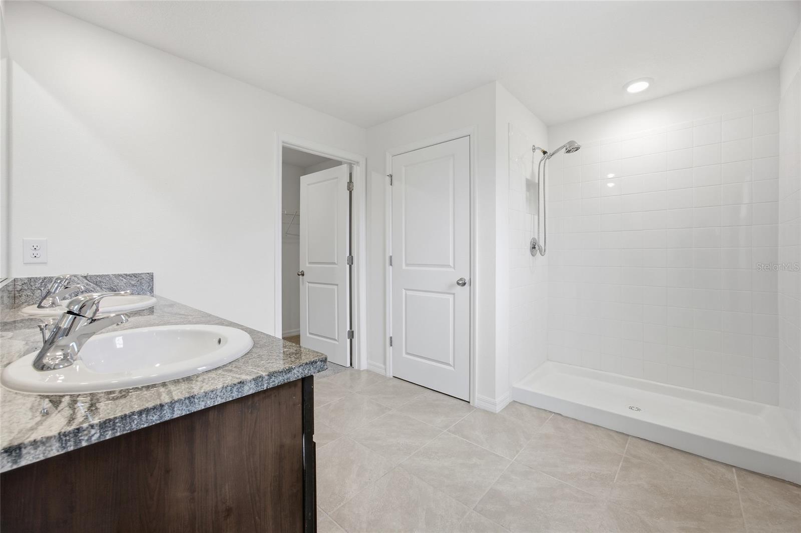 RIDGE/HEATH BROOK PH 1 - Residential