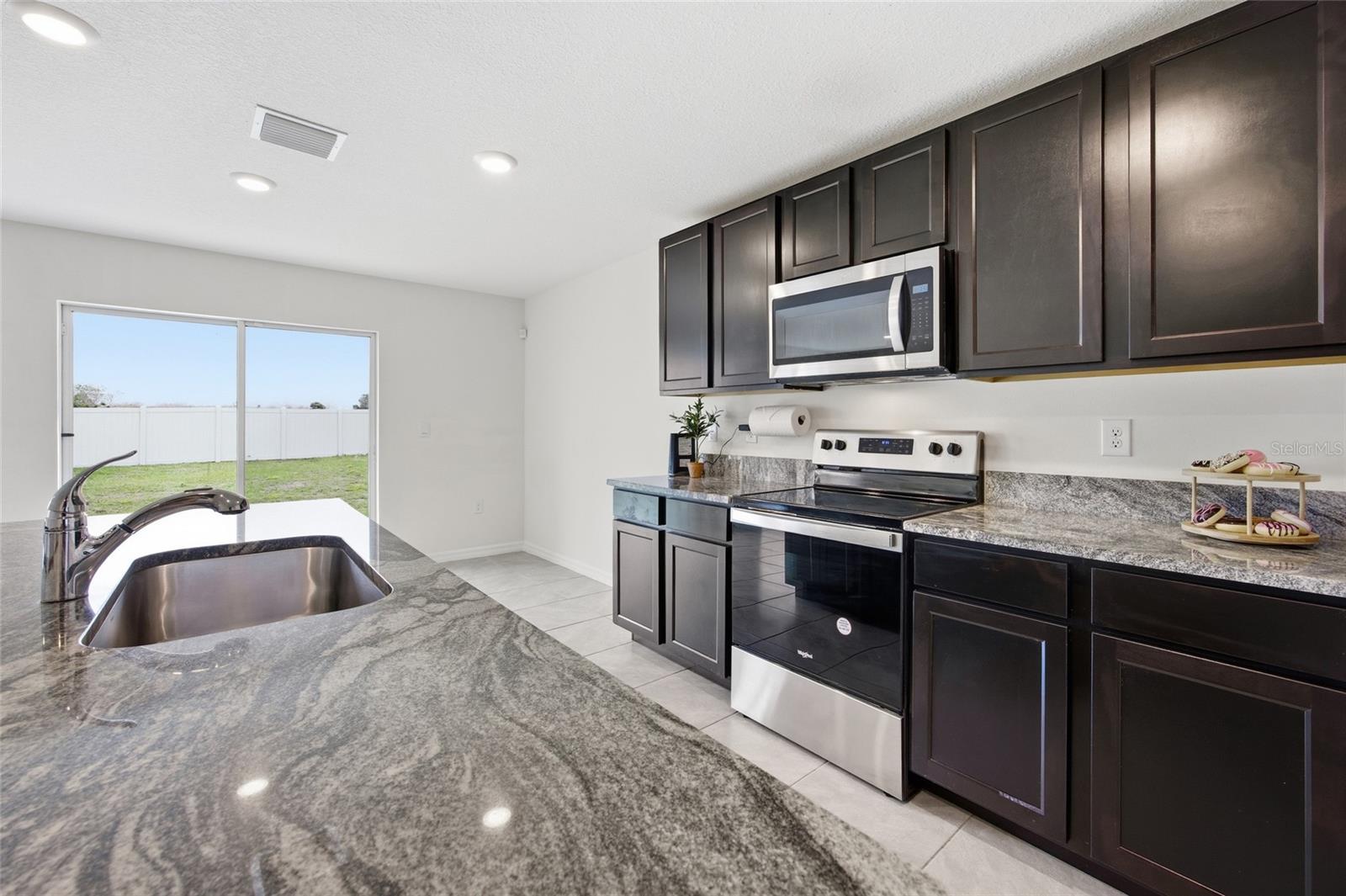 RIDGE/HEATH BROOK PH 1 - Residential