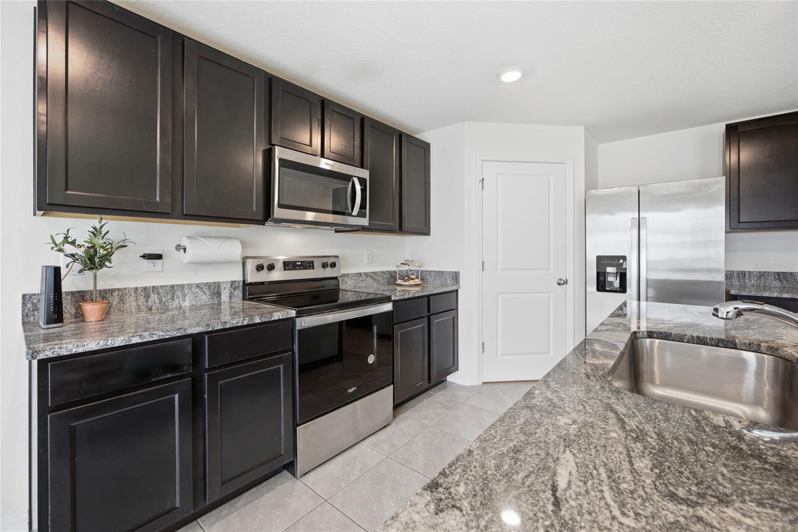 RIDGE/HEATH BROOK PH 1 - Residential