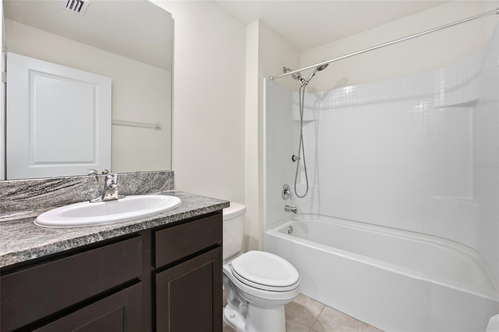 RIDGE/HEATH BROOK PH 1 - Residential