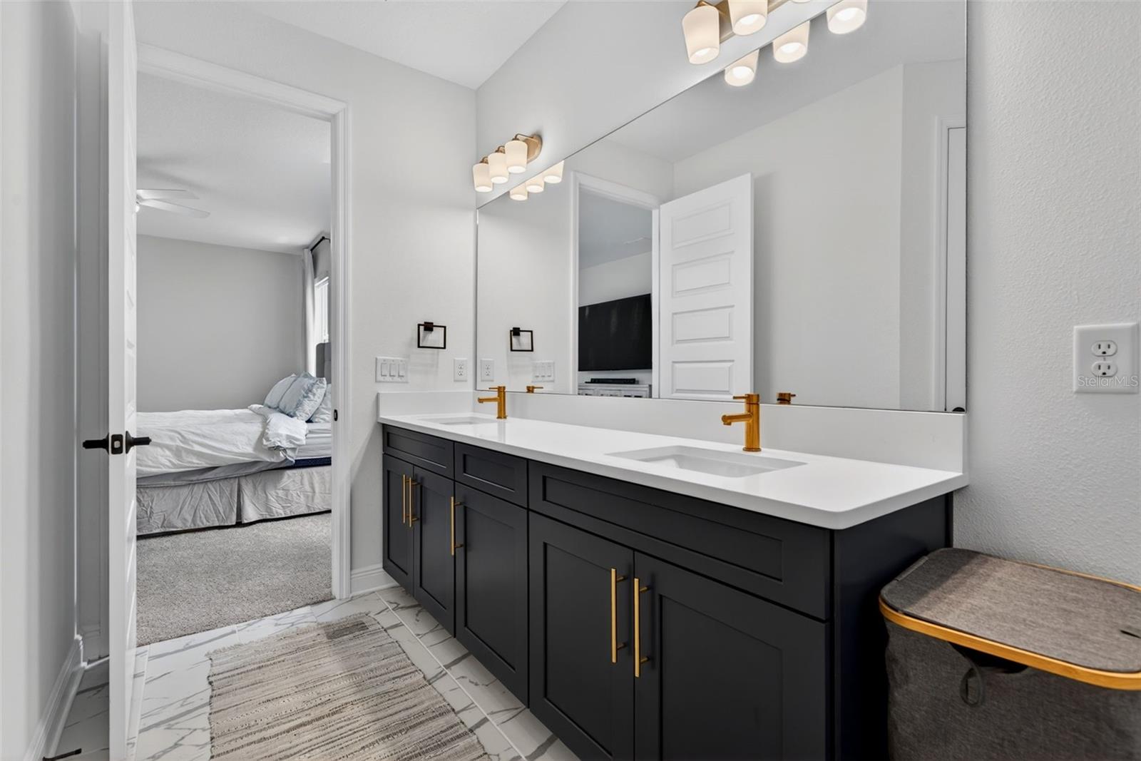 SWEETWATER AT LAKEWOOD RANCH PH I & II - Residential