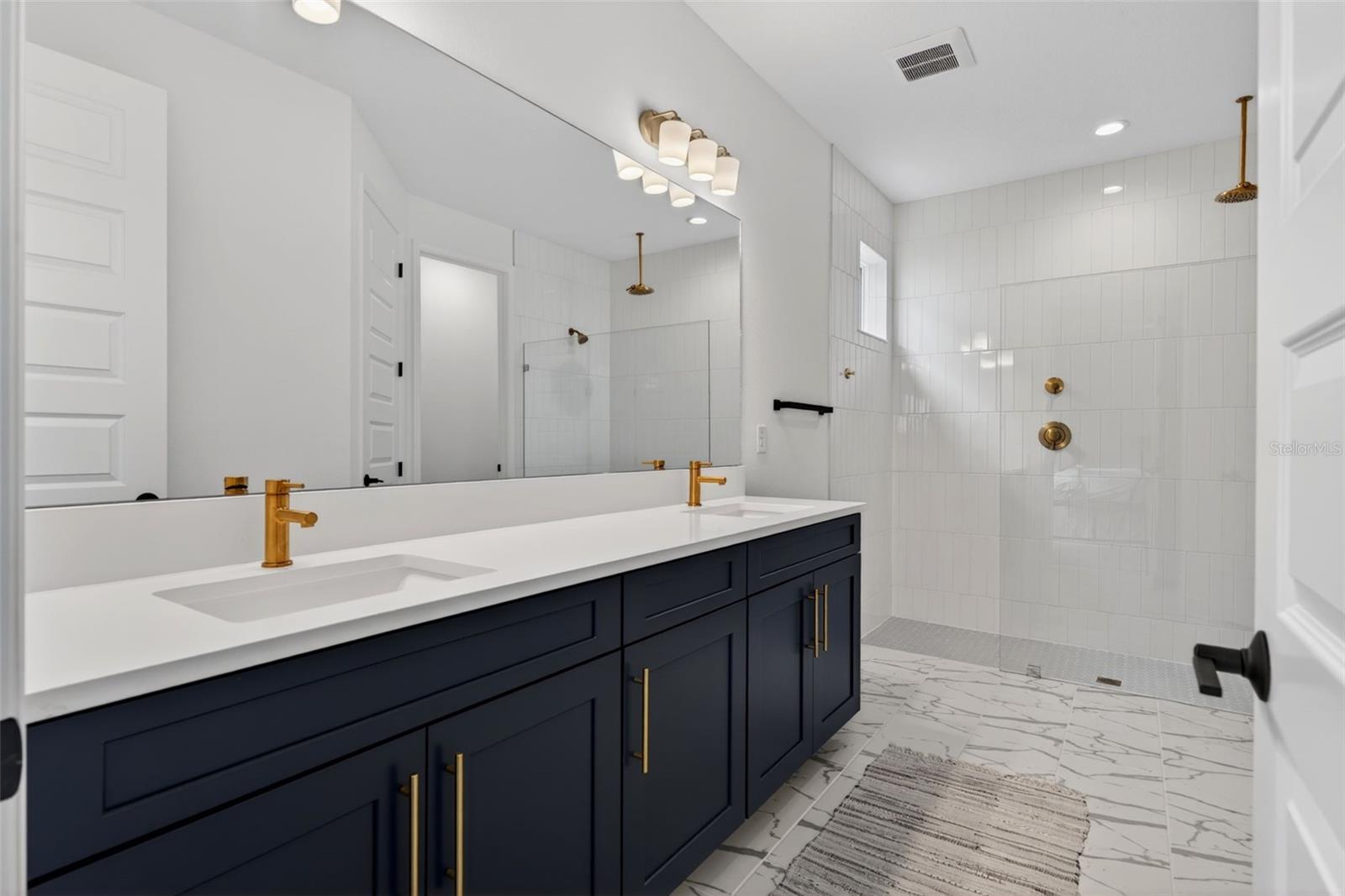 SWEETWATER AT LAKEWOOD RANCH PH I & II - Residential