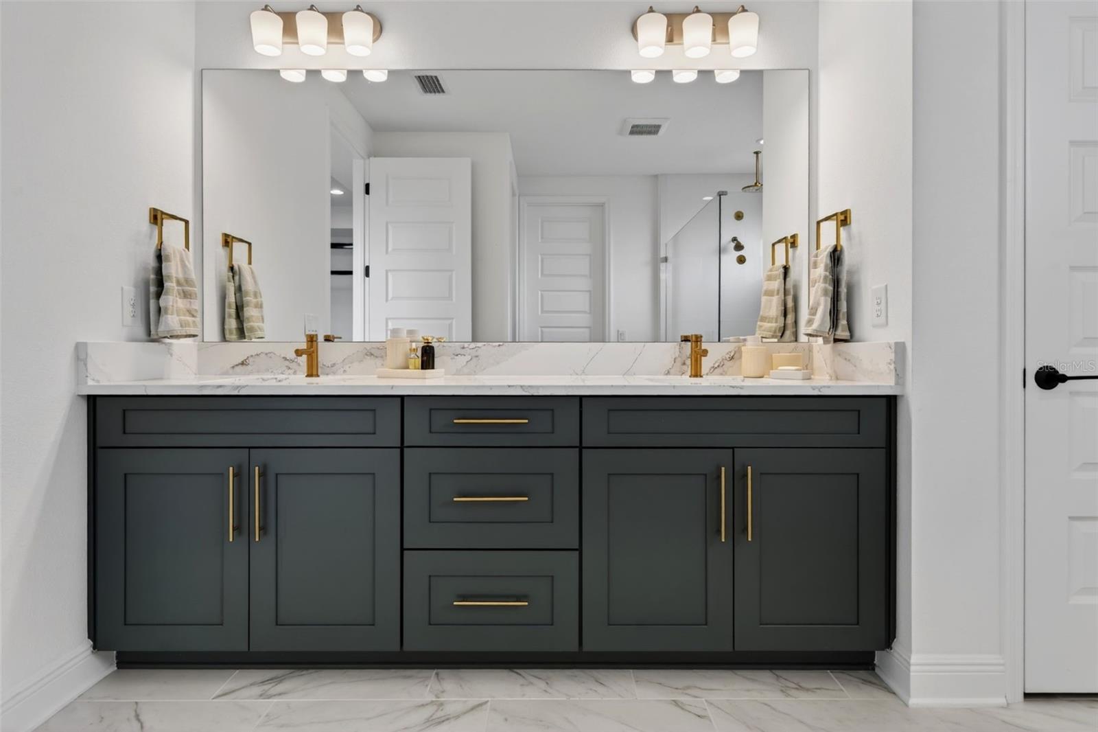 SWEETWATER AT LAKEWOOD RANCH PH I & II - Residential