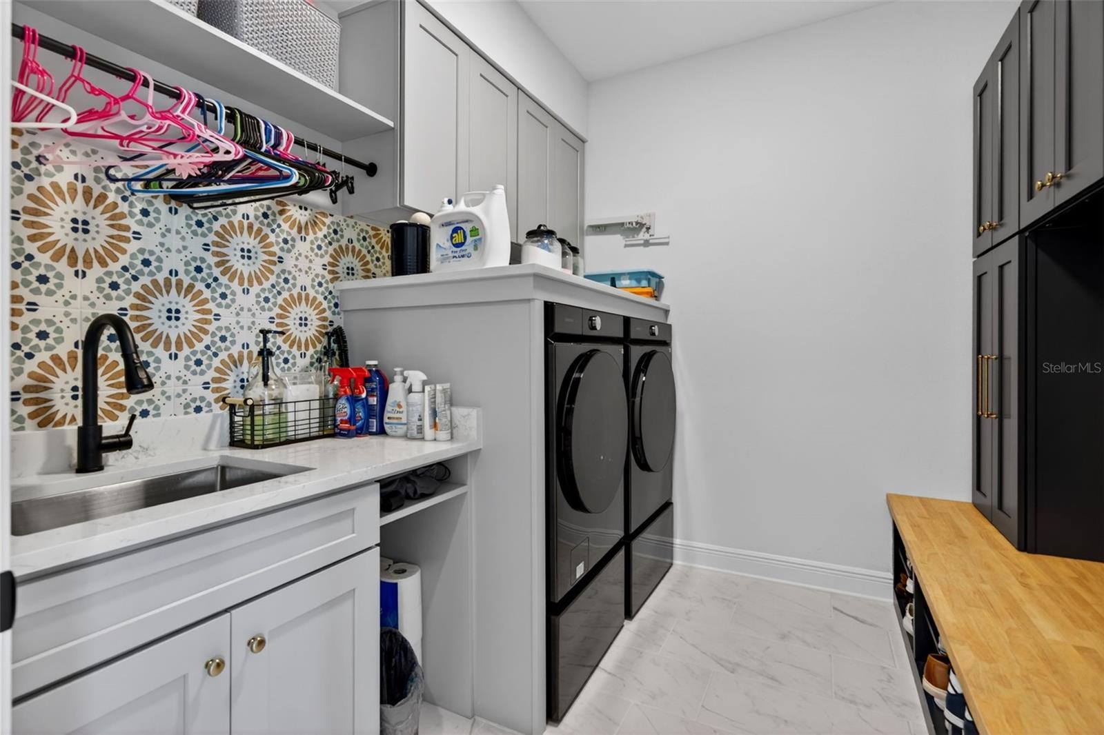 SWEETWATER AT LAKEWOOD RANCH PH I & II - Residential