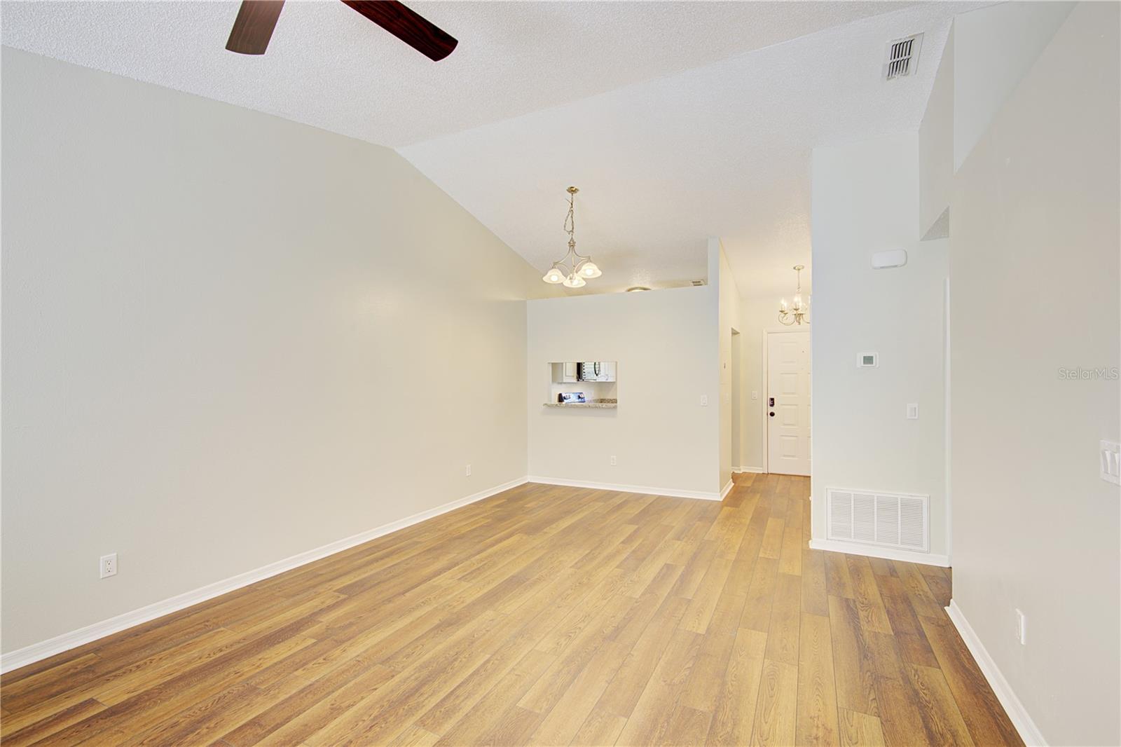 CYPRESS CLUB - Residential