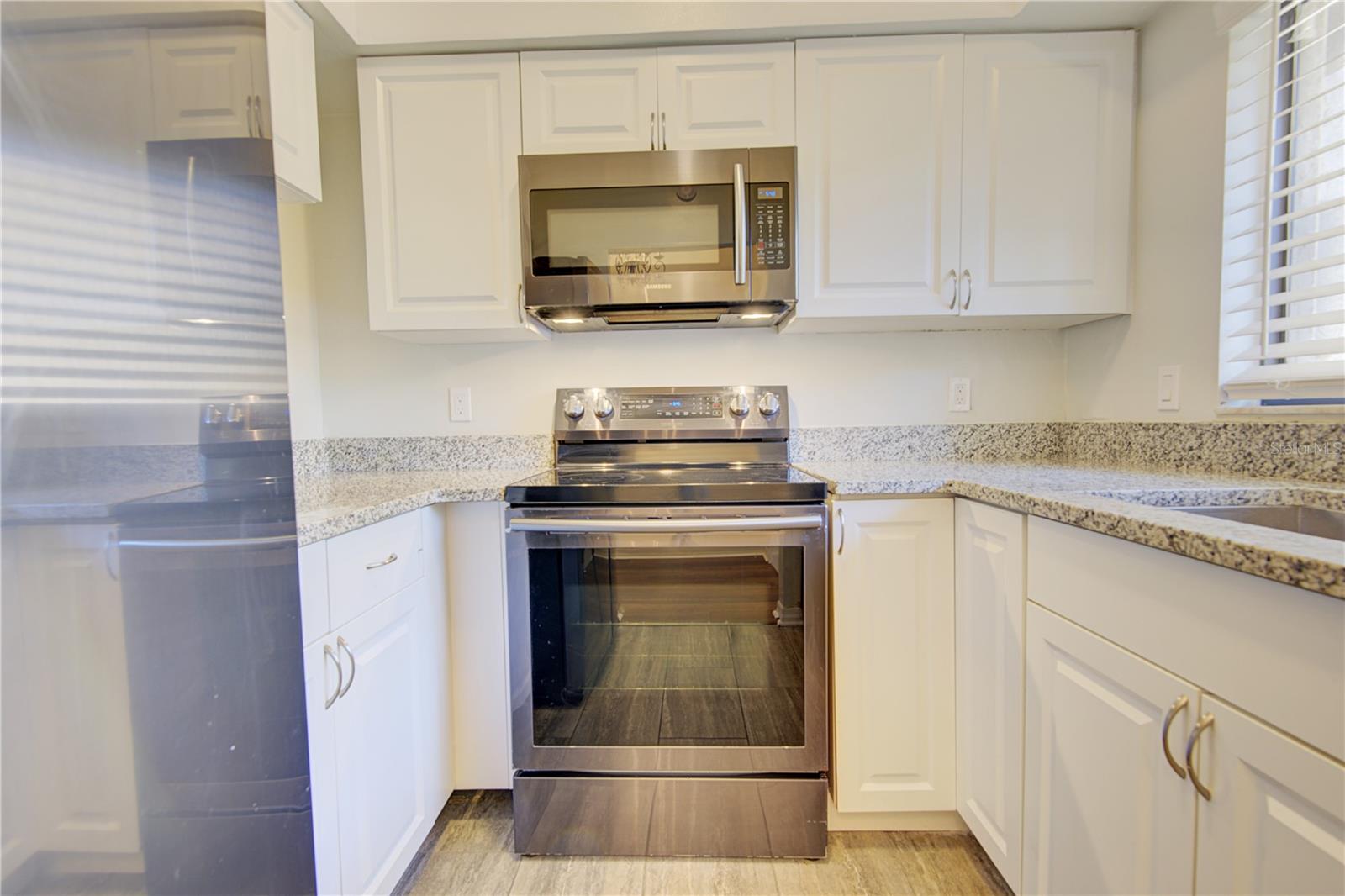 CYPRESS CLUB - Residential