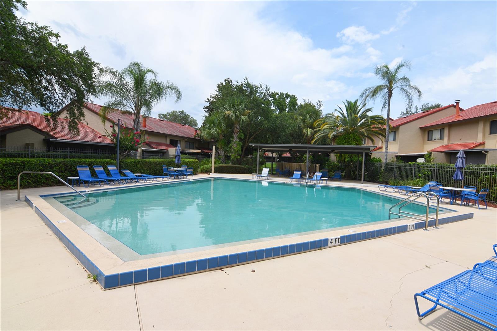 CYPRESS CLUB - Residential