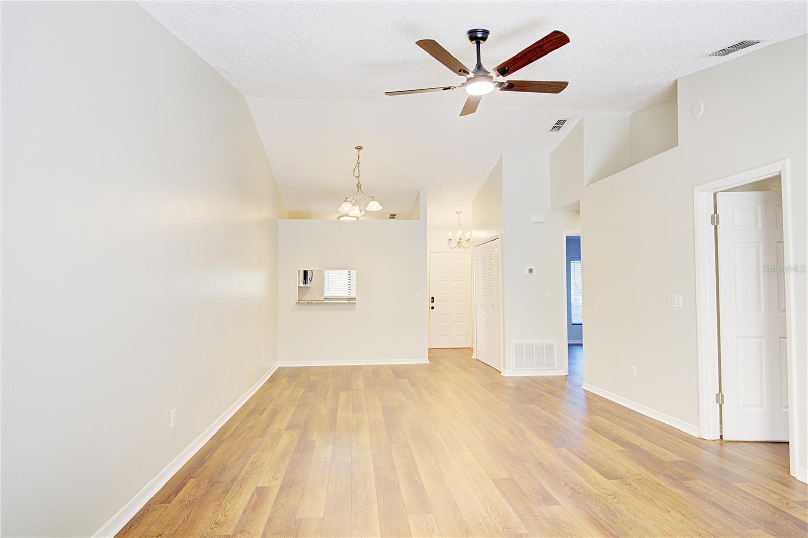 CYPRESS CLUB - Residential