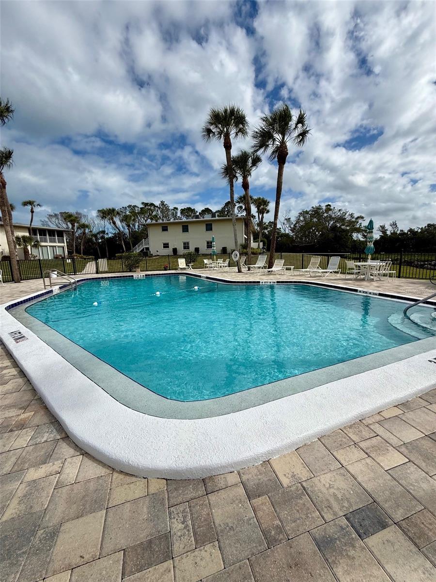 731 MANATEE AVENUE 731