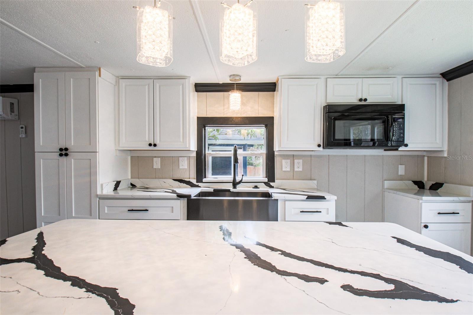 7287 ABERDEEN COURT