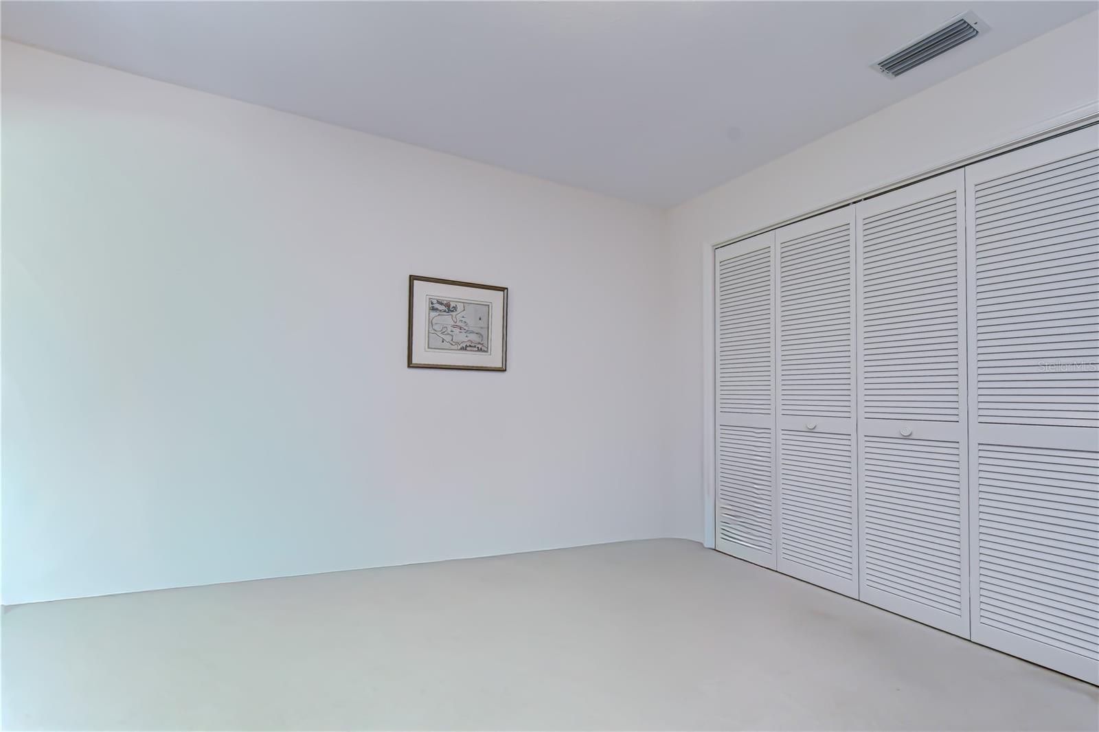 RIVER HILLS COUNTRY CLUB PH - Residential