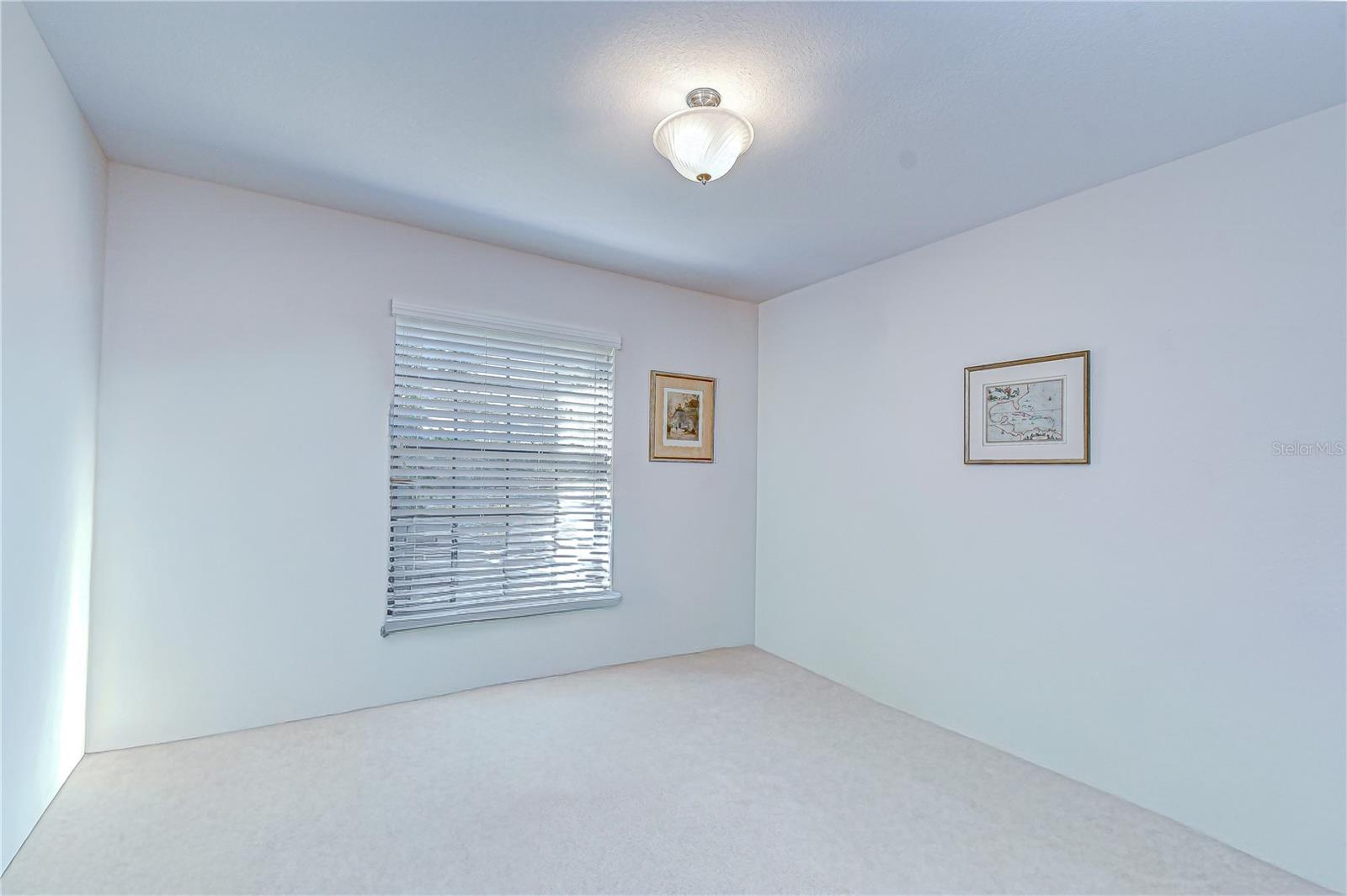 RIVER HILLS COUNTRY CLUB PH - Residential