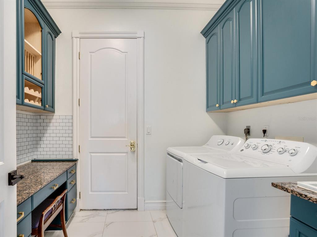 ACREAGE & UNREC - Residential