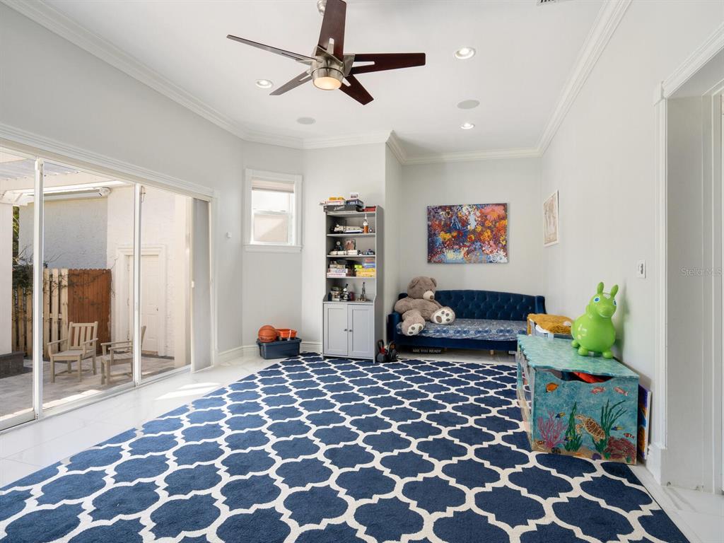 ACREAGE & UNREC - Residential