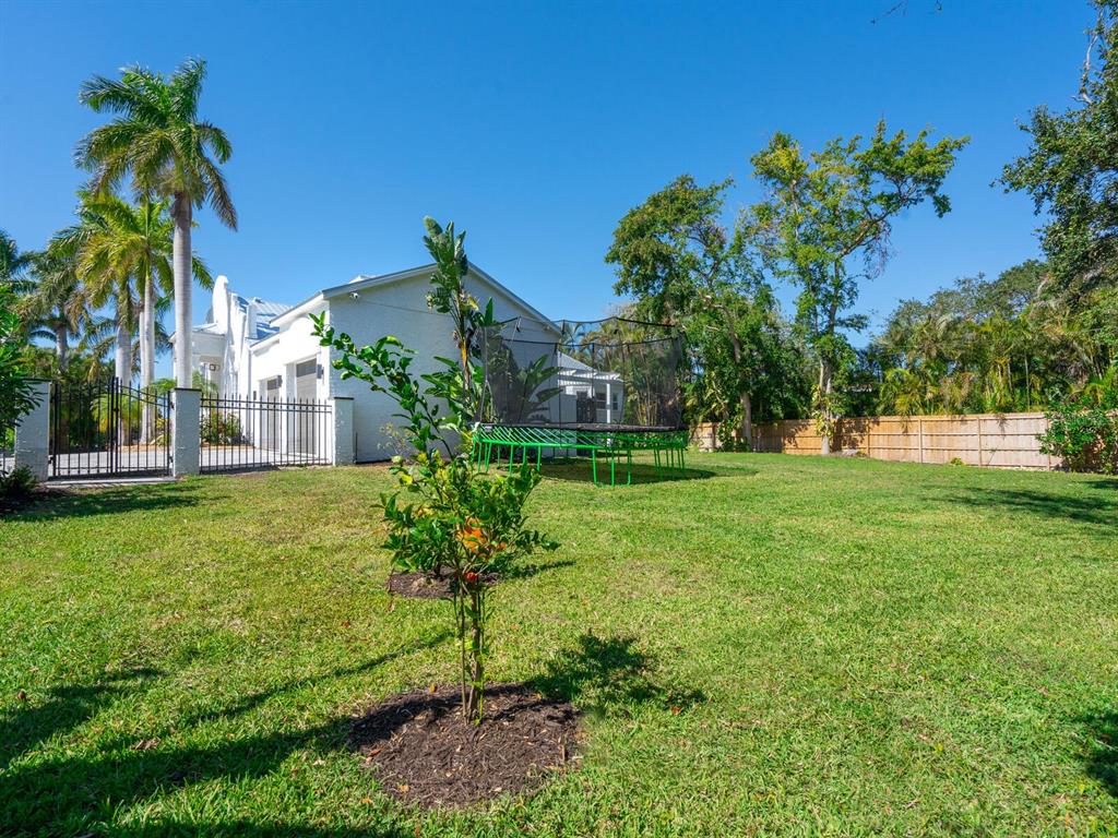 ACREAGE & UNREC - Residential