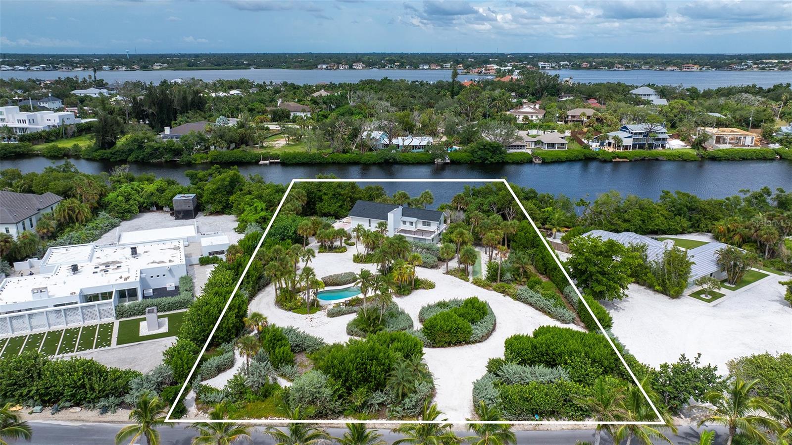 7665 SANDERLING ROAD
