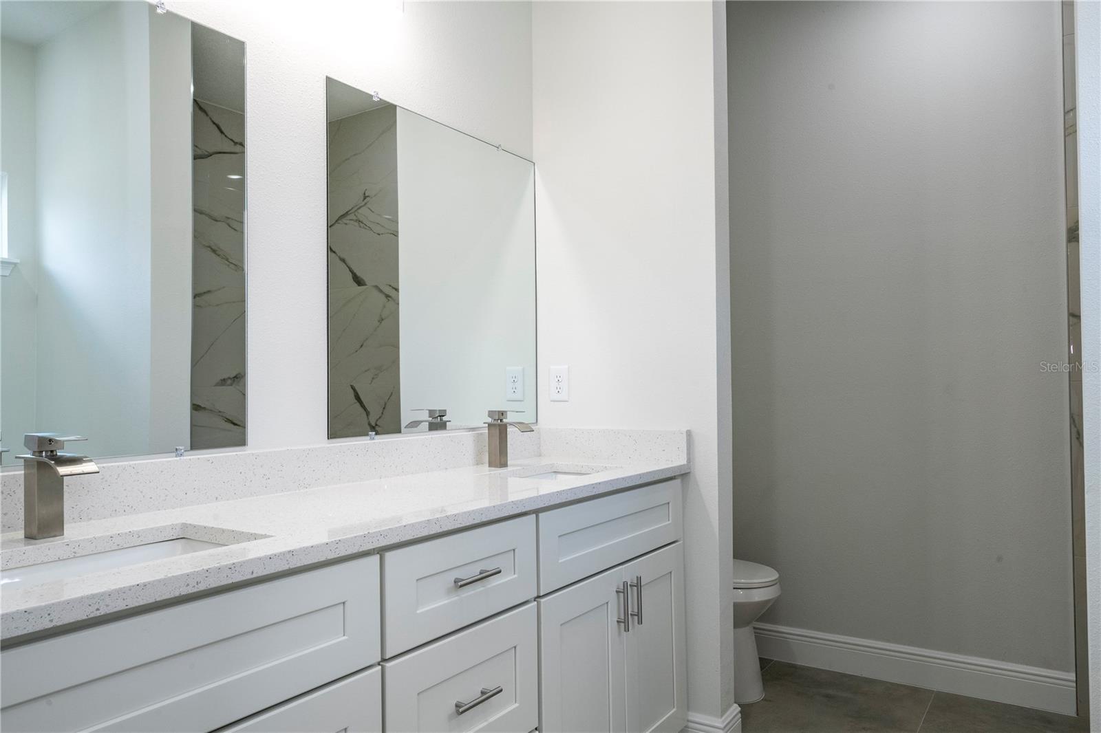 MARION OAKS UN 05 - Residential