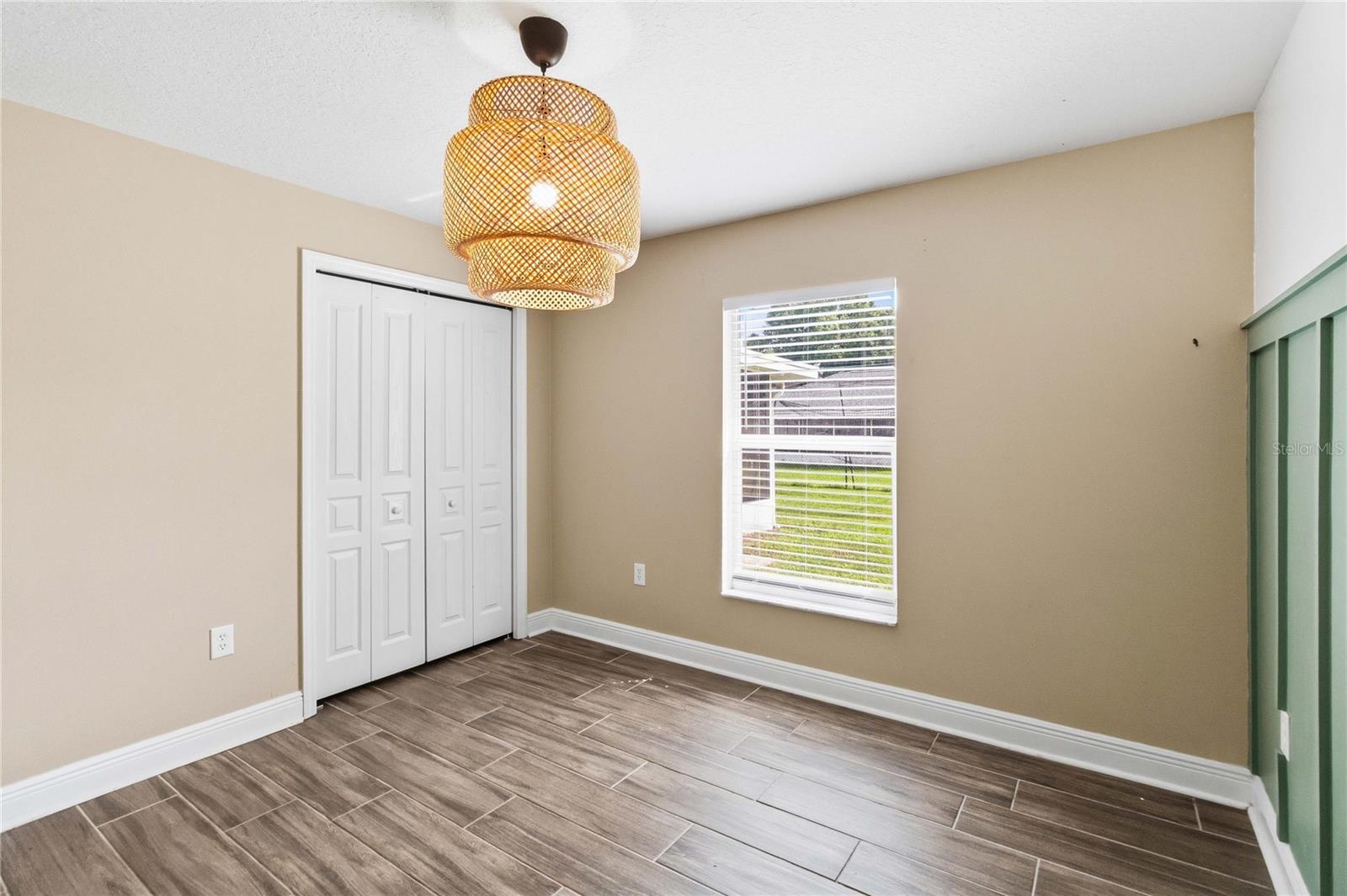 CANOE CREEK LAKES UNIT 4 - Residential