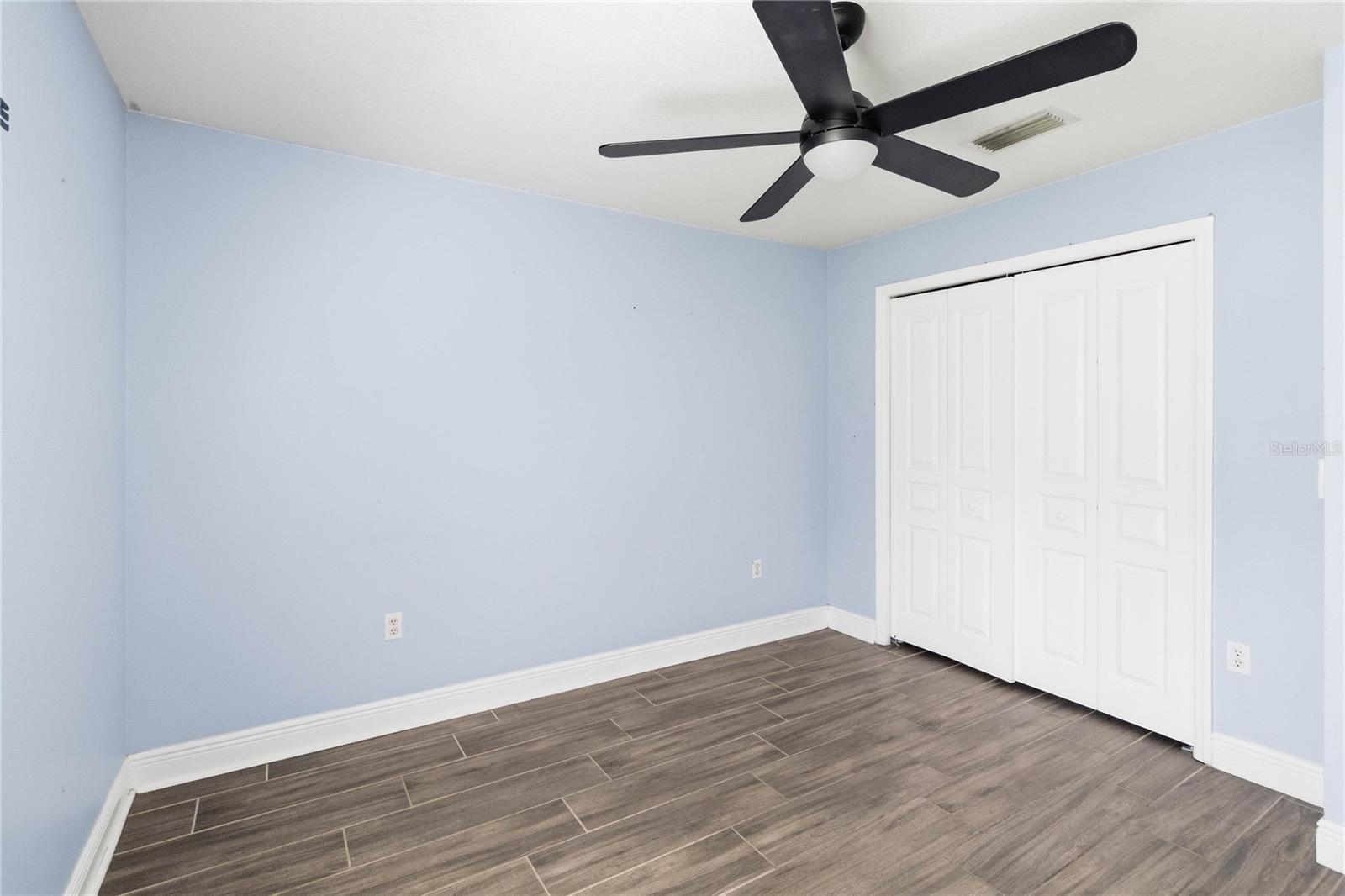 CANOE CREEK LAKES UNIT 4 - Residential