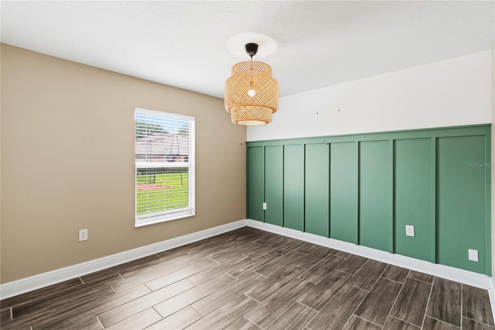 CANOE CREEK LAKES UNIT 4 - Residential