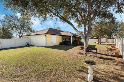 A home in GROVELAND