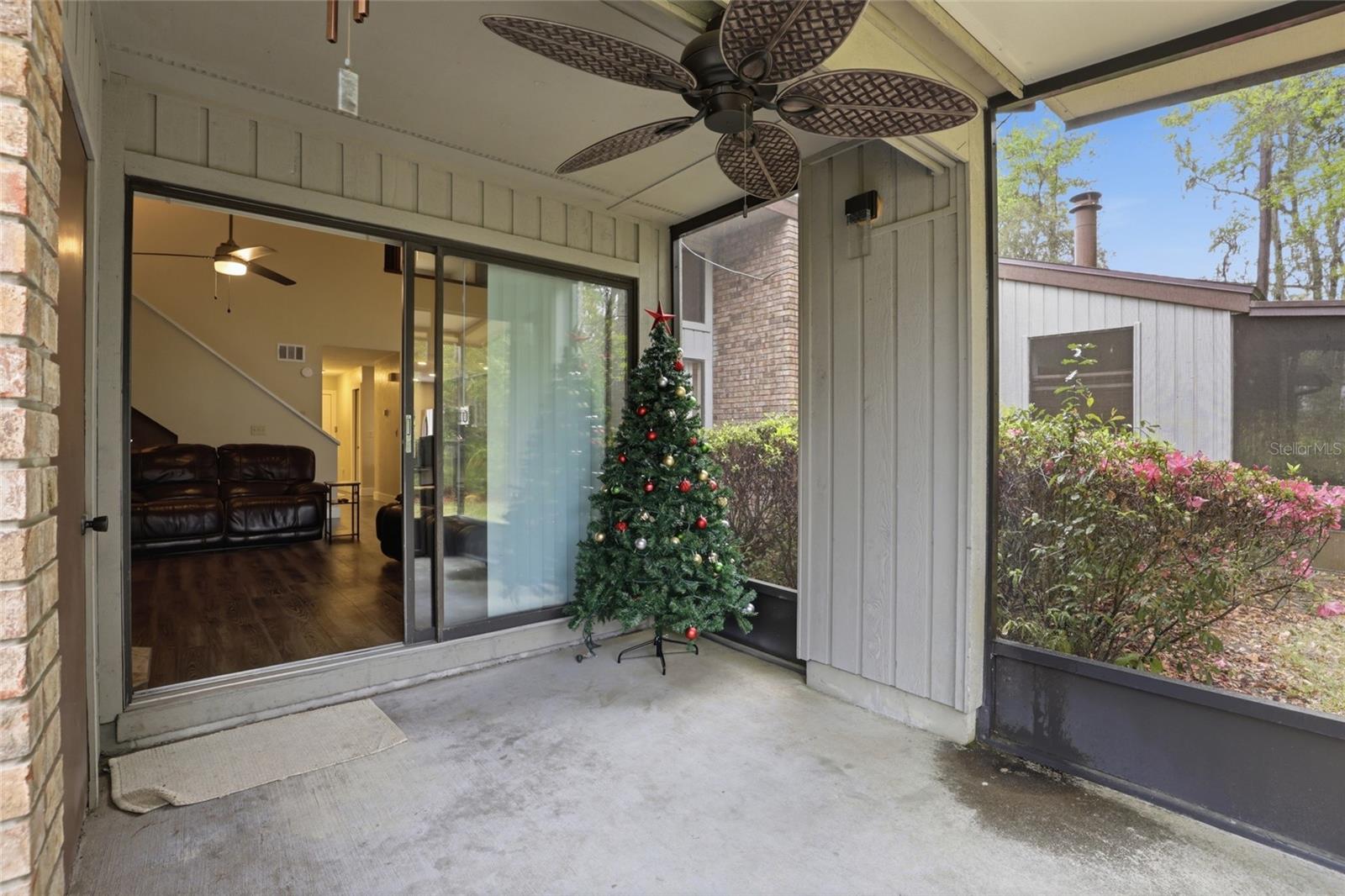 PEBBLE CREEK VILLAS - Residential