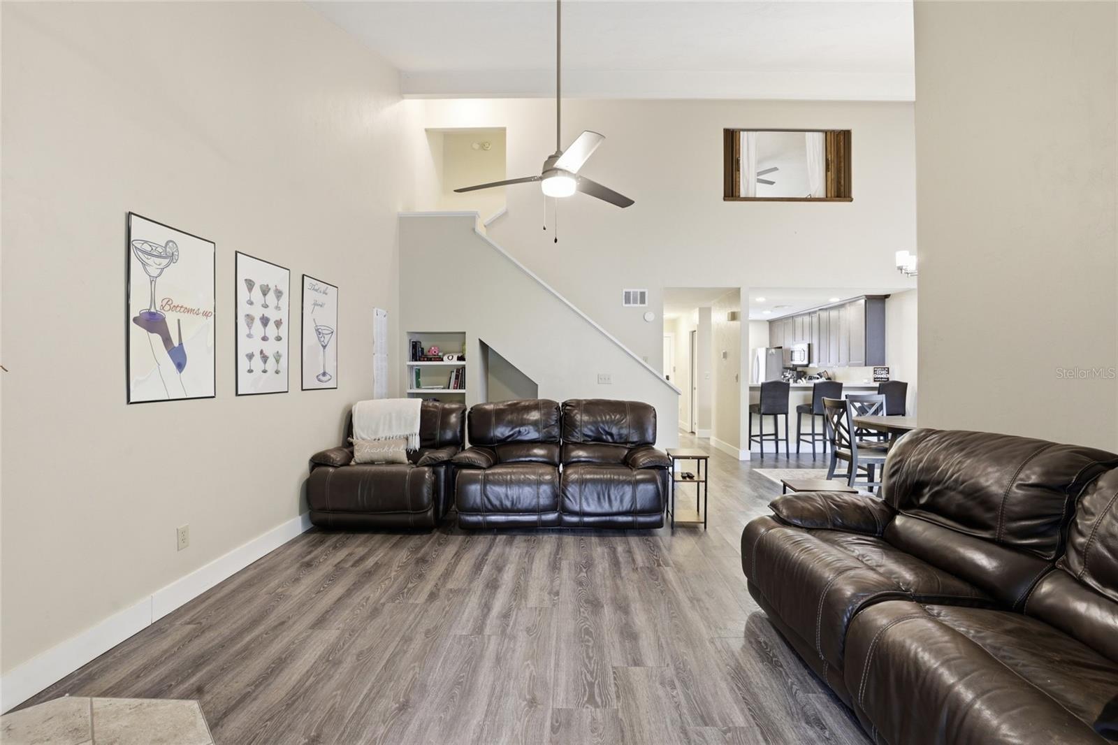 PEBBLE CREEK VILLAS - Residential