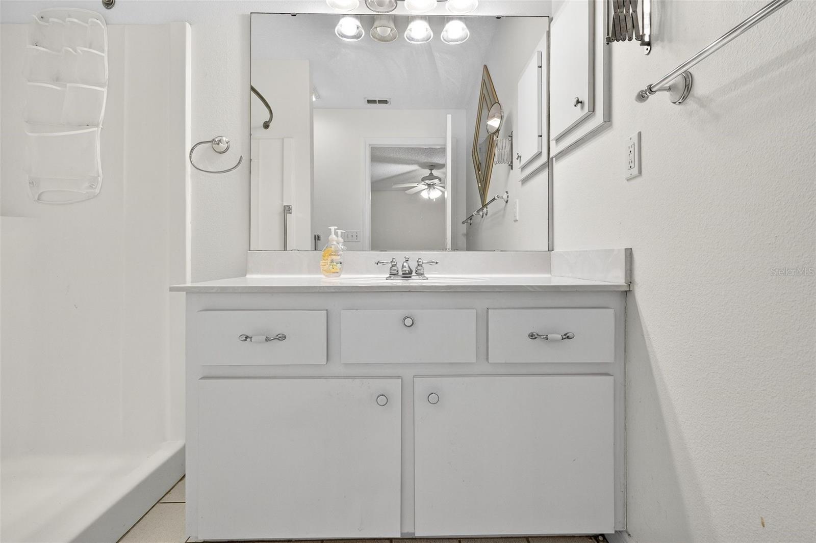 FLORIDA SHORES 01 - Residential