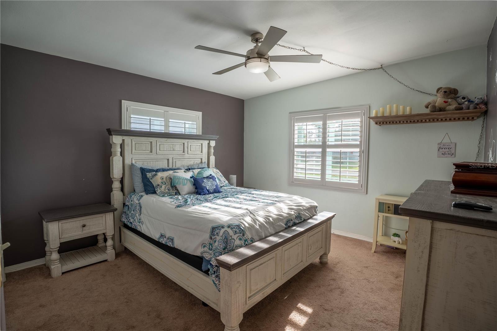 ANONA GROVES - Residential