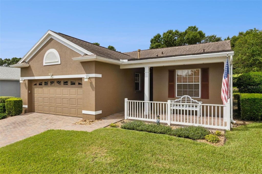 Photo of 1176 Mesa Verde Court, Clermont, FL 34711 (MLS # G5118218)