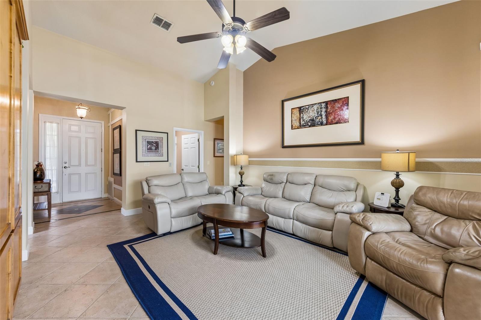 1176 MESA VERDE COURT