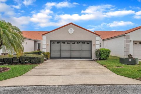 A home in LAKELAND