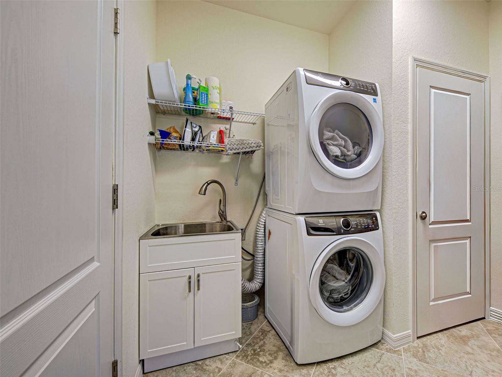 GRAN PARADISO PH 1 - Residential