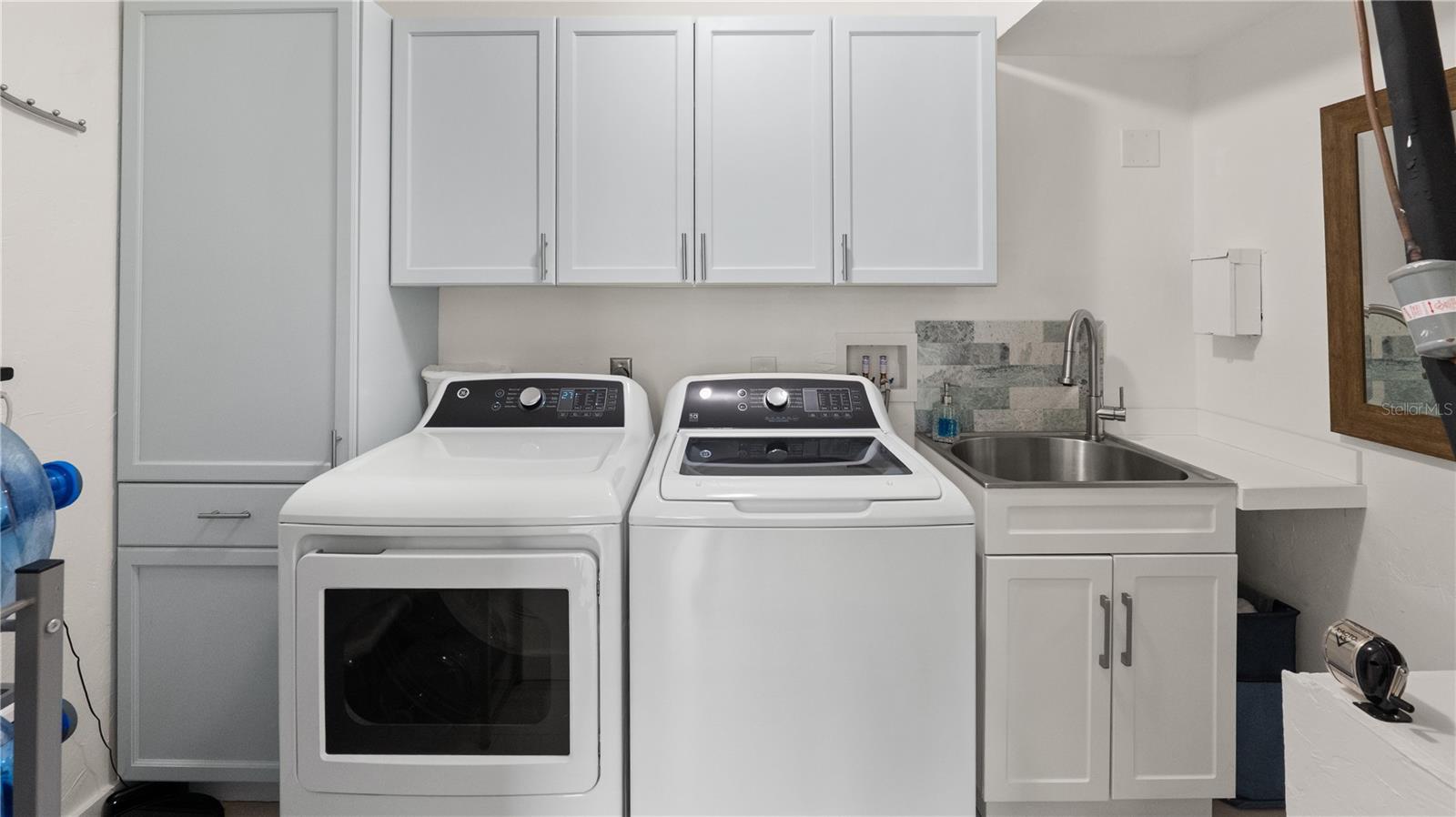 GLENBROOKE - Residential