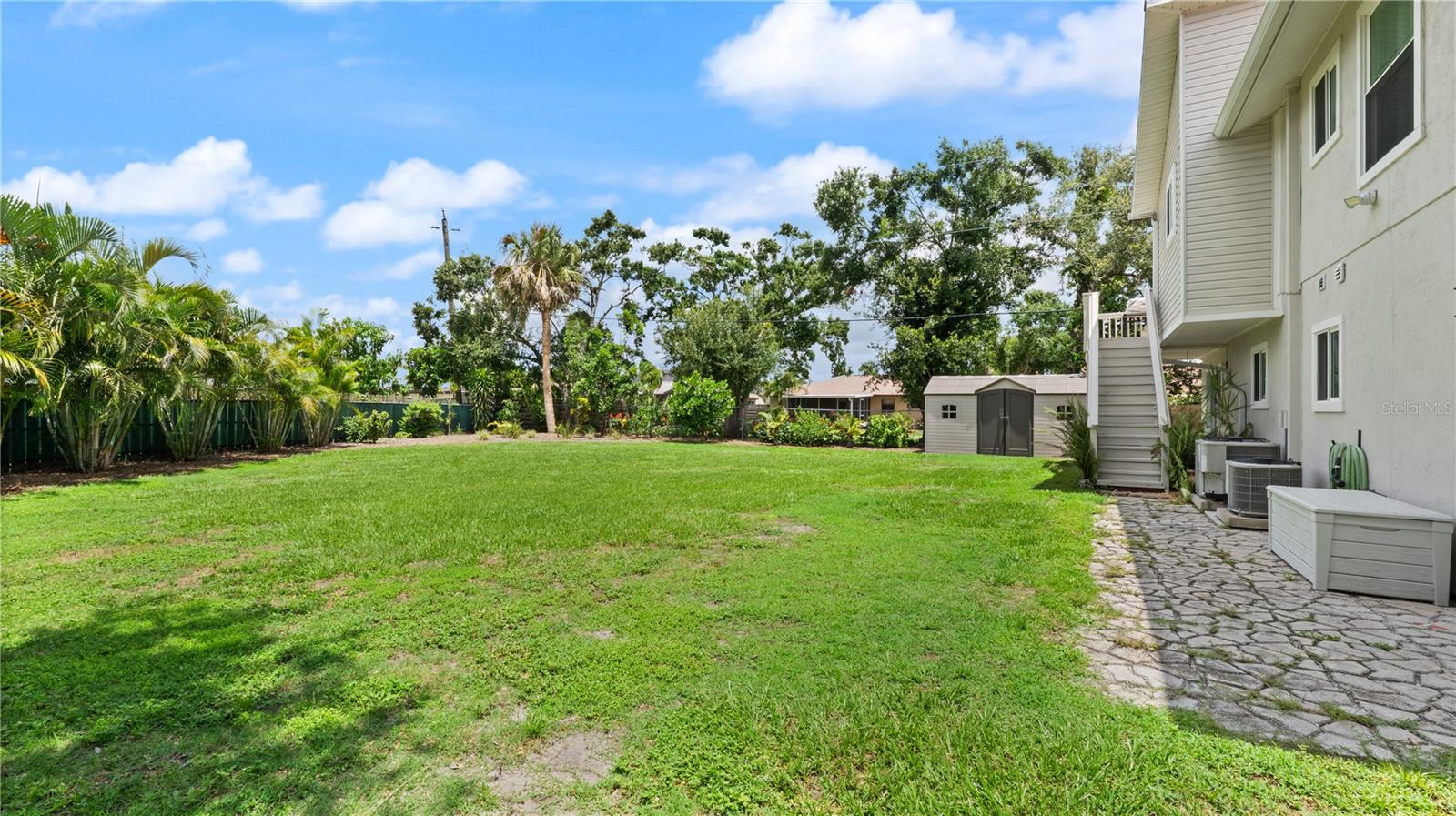 GLENBROOKE - Residential