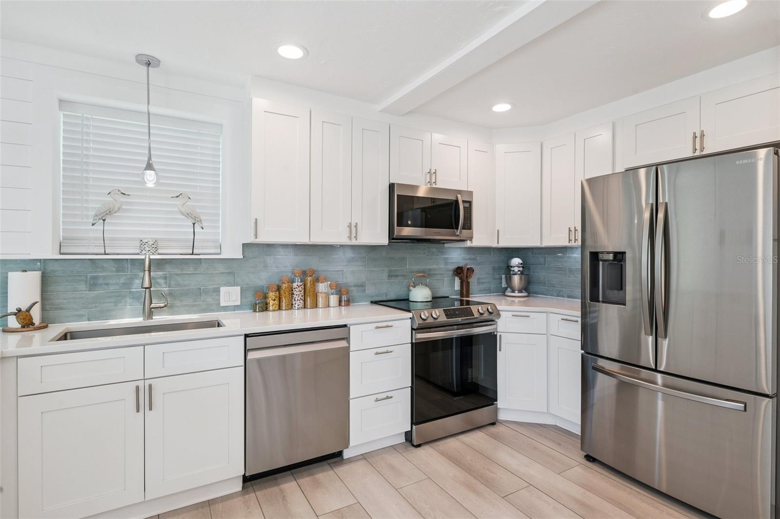 GLENBROOKE - Residential