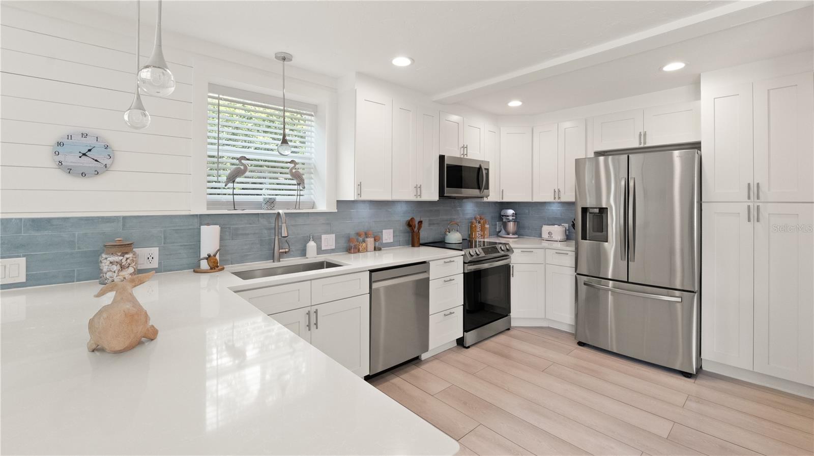GLENBROOKE - Residential