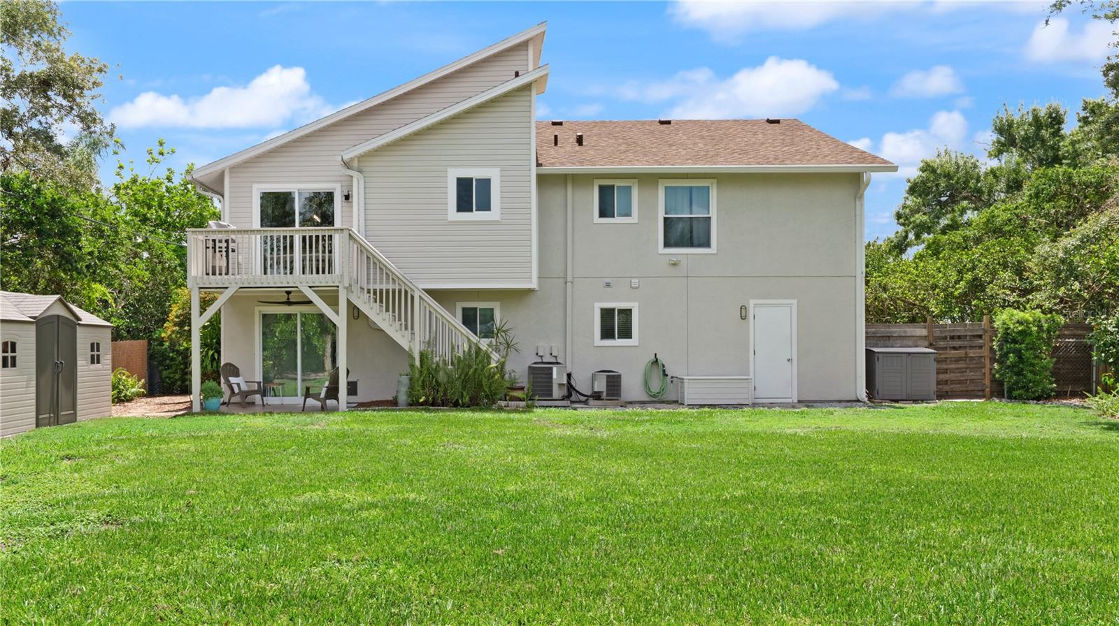 GLENBROOKE - Residential