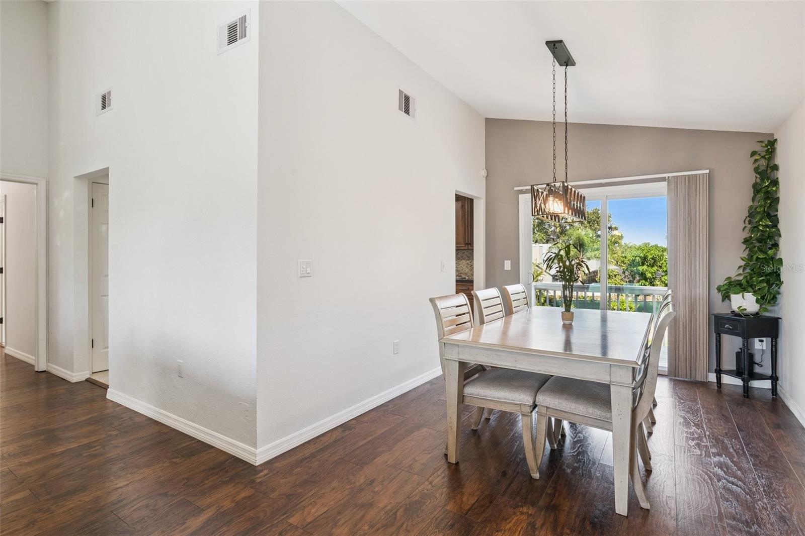 GLENBROOKE - Residential