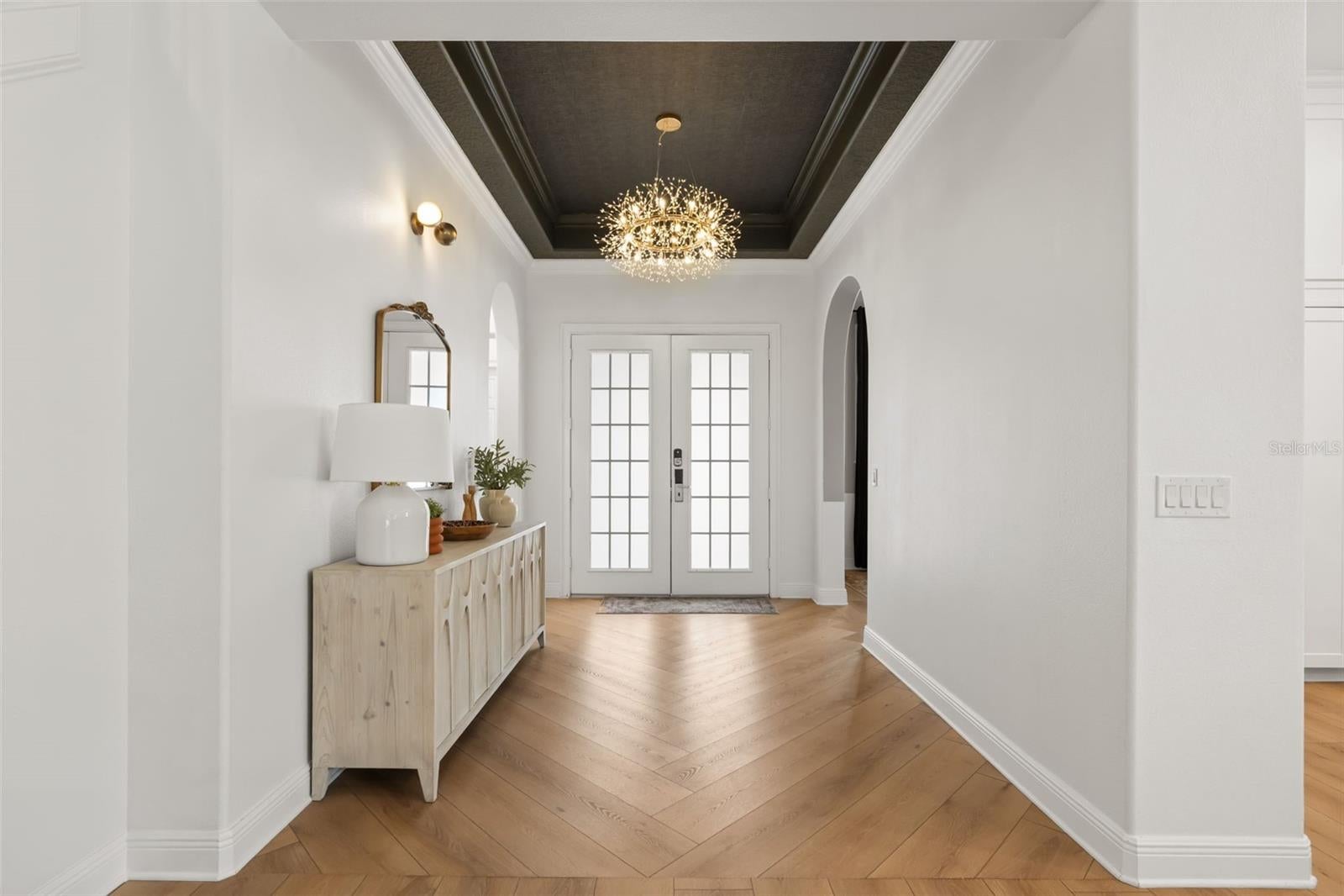 1229 GRAND TRAVERSE PARKWAY