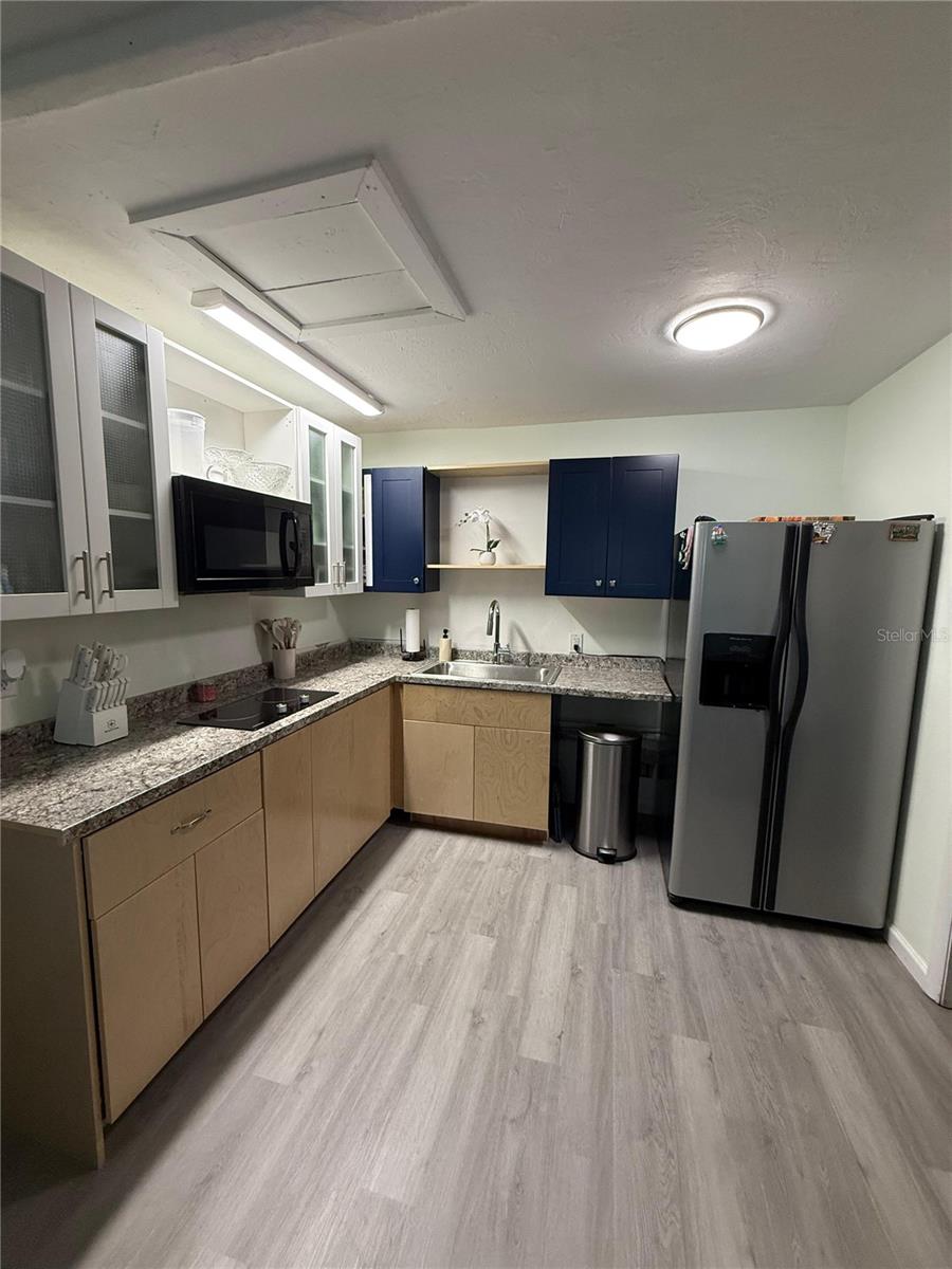 BAYSHORE GARDENS SEC 7 - Residential