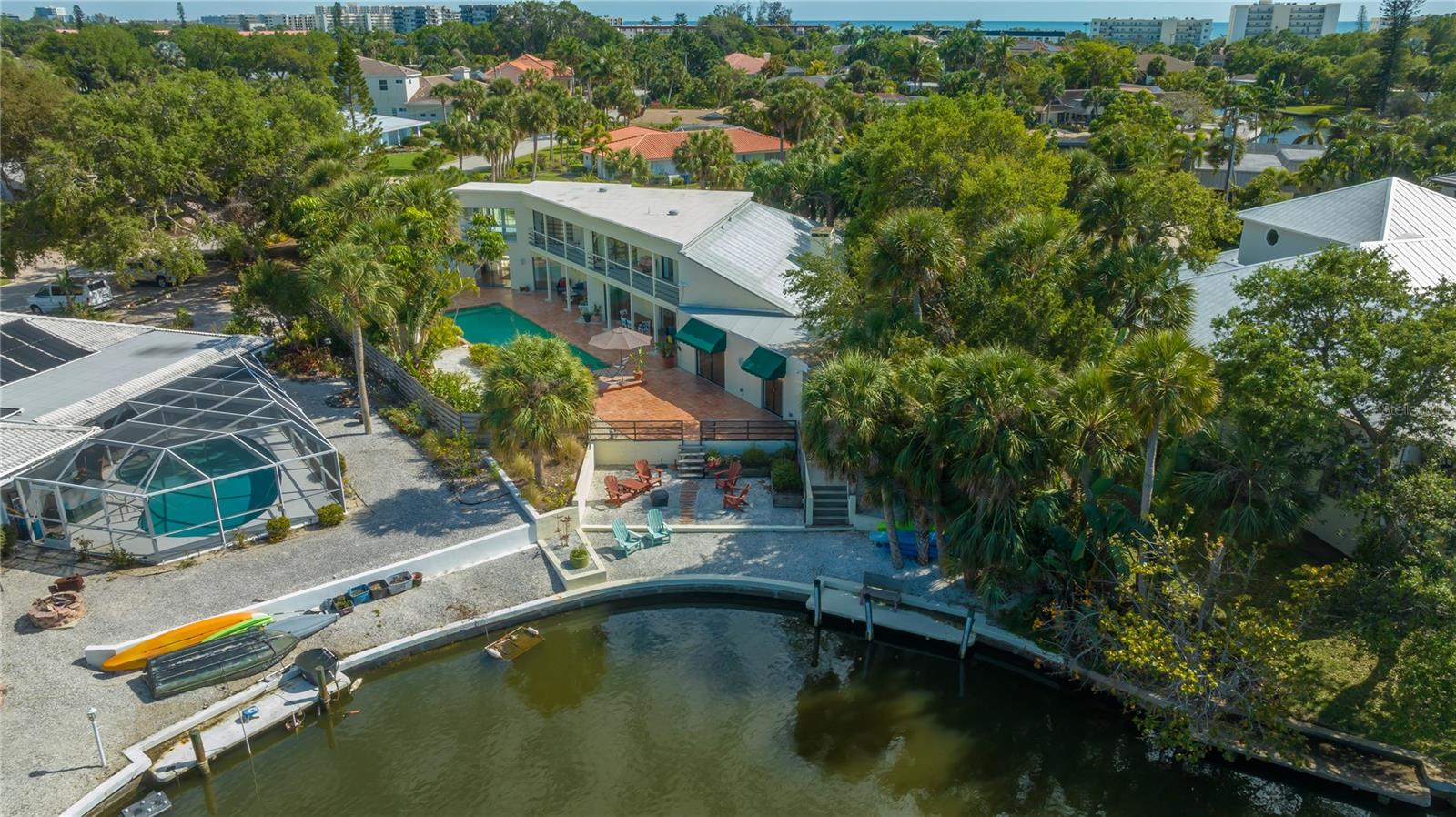 SIESTA ISLES - Residential