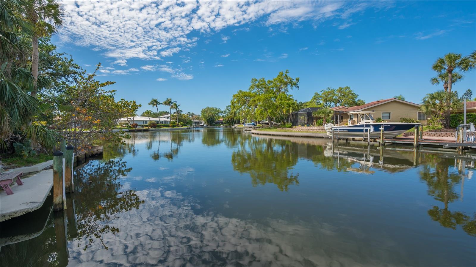 SIESTA ISLES - Residential