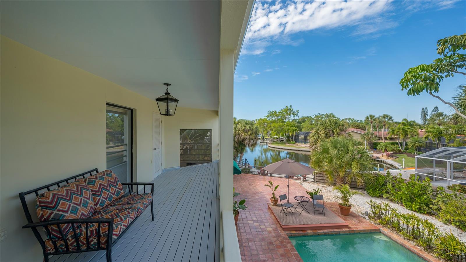 SIESTA ISLES - Residential