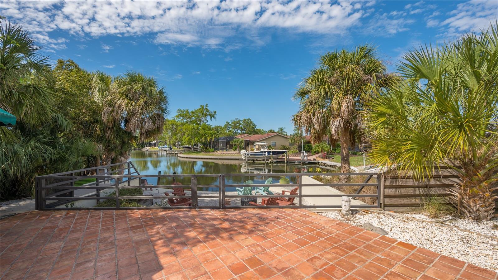 SIESTA ISLES - Residential