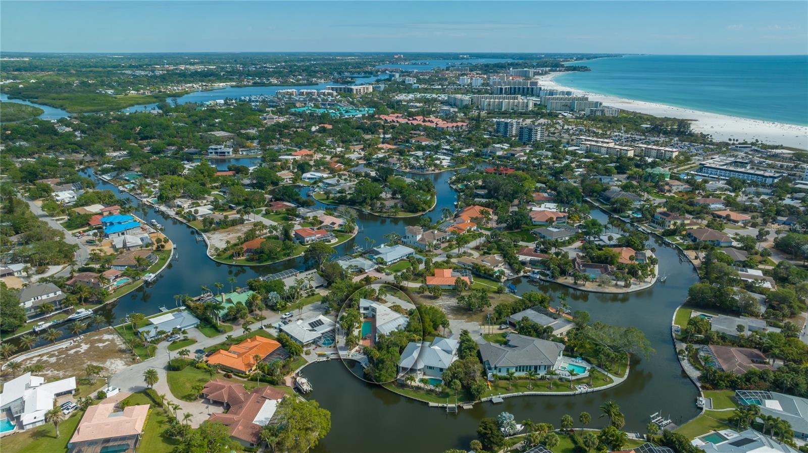 SIESTA ISLES - Residential