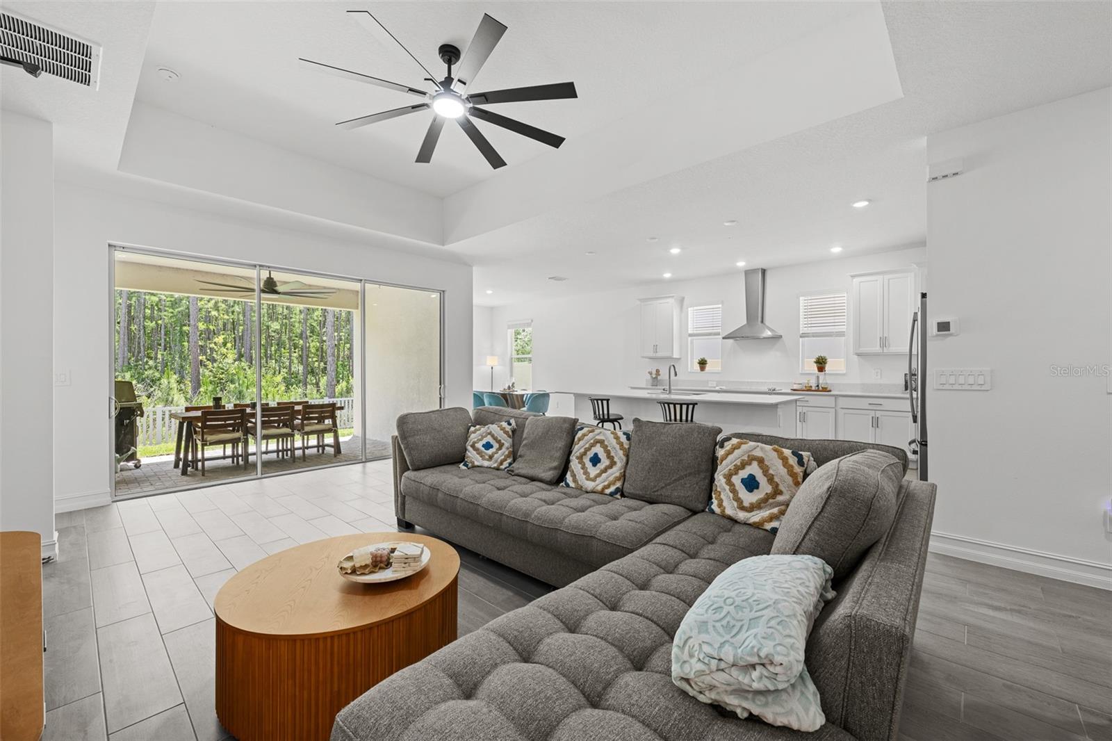 PEARL ESTATES - Residential
