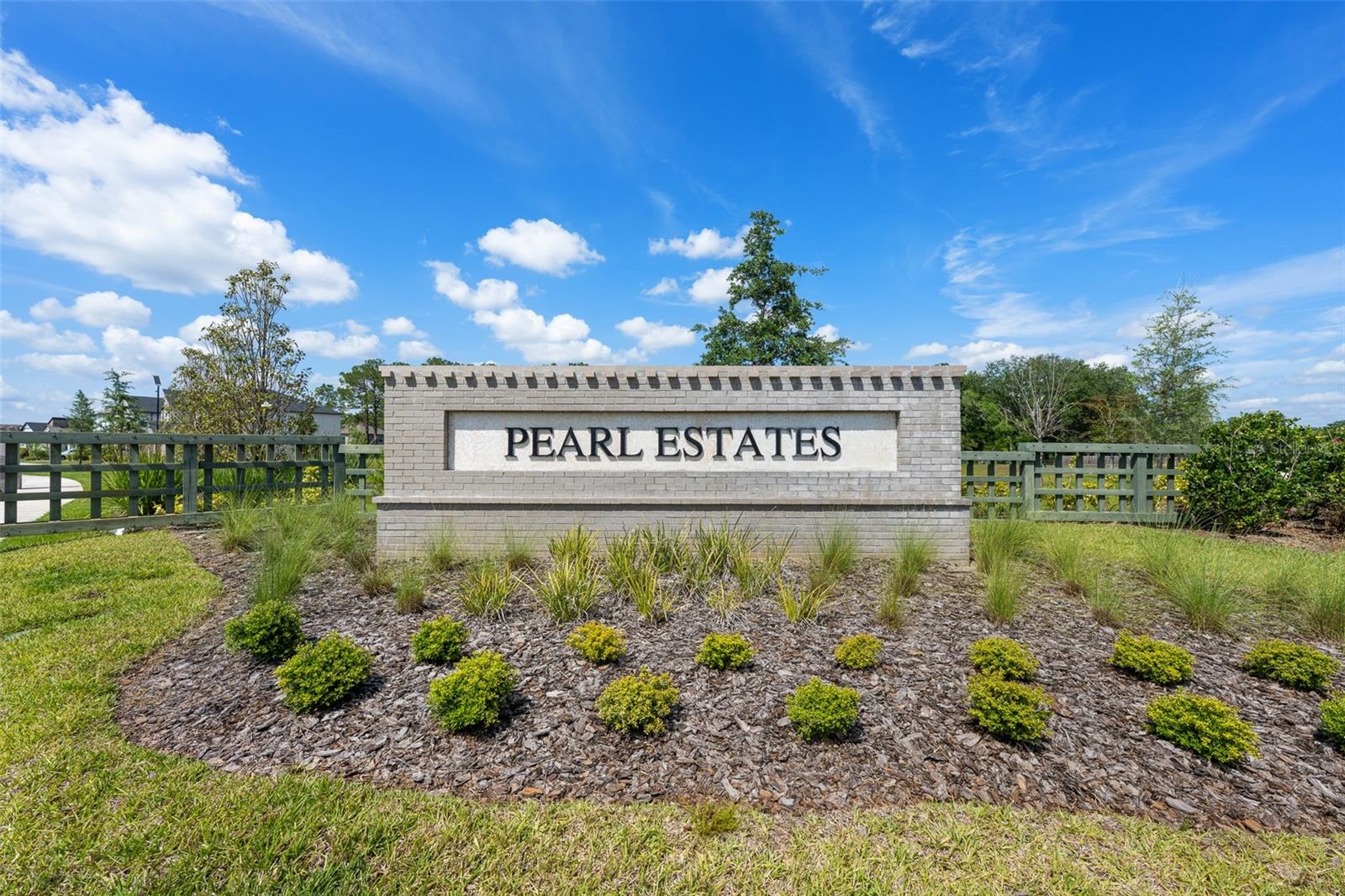 PEARL ESTATES - Residential