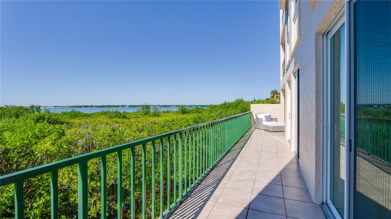 DOLPHIN CAY BERMUDA - Residential